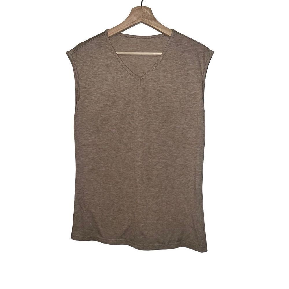 V Neck Cap sleeveless tee size small
